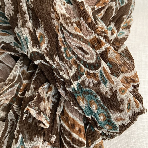 NEW Ann Taylor Brown Aqua Print Scarf - Picture 2 of 4